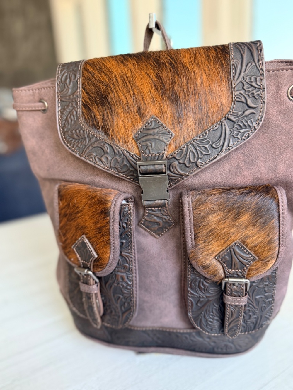 Trinity Ranch Genuine Hair-On Cowhide Tooled Backpack Coffee - Picture 2 of 10